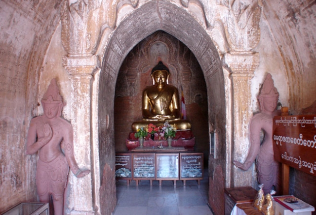 Dhammayazika-Pagoda-Bagan-Myanmar4